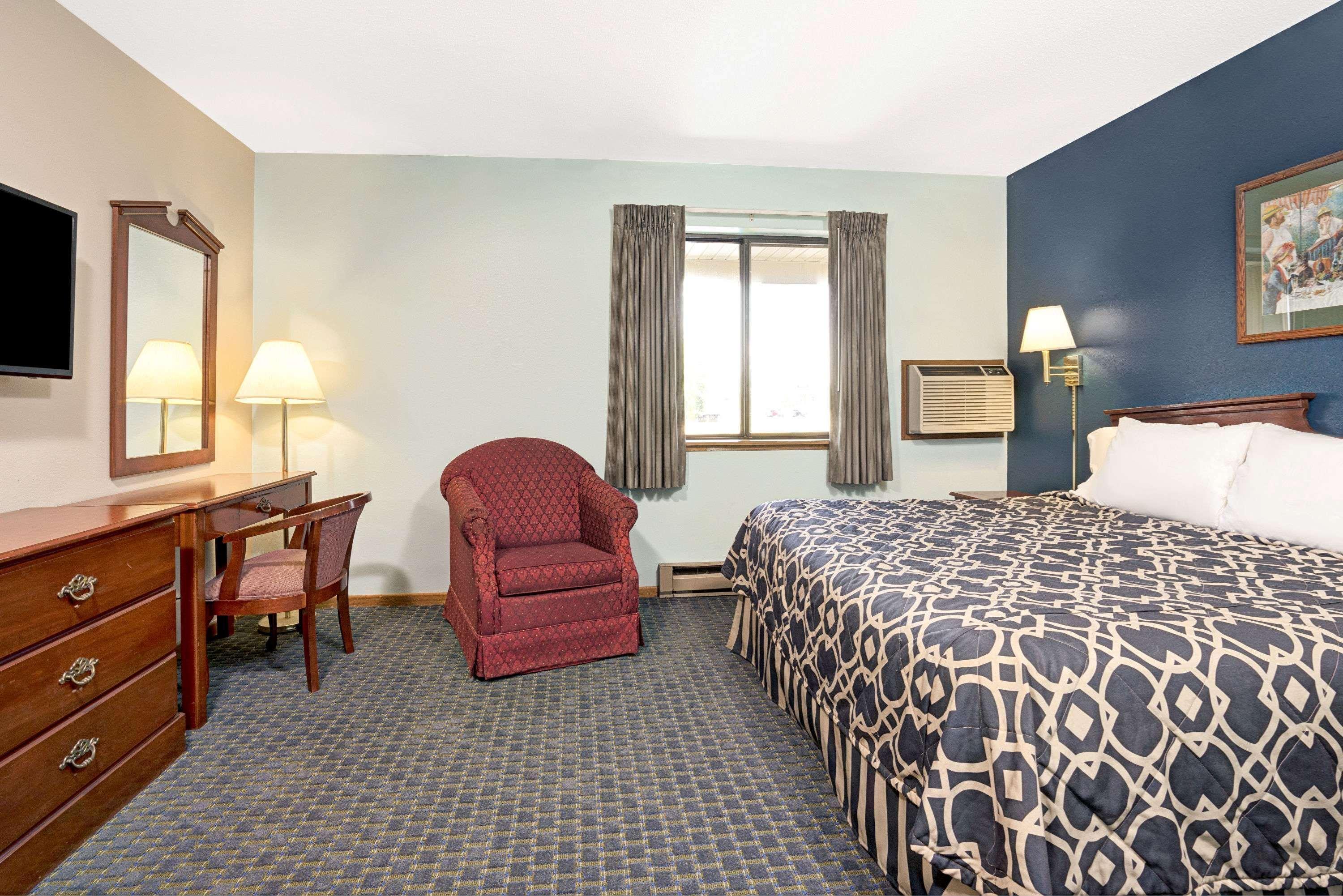 Super 8 By Wyndham Hudson Hotel Buitenkant foto
